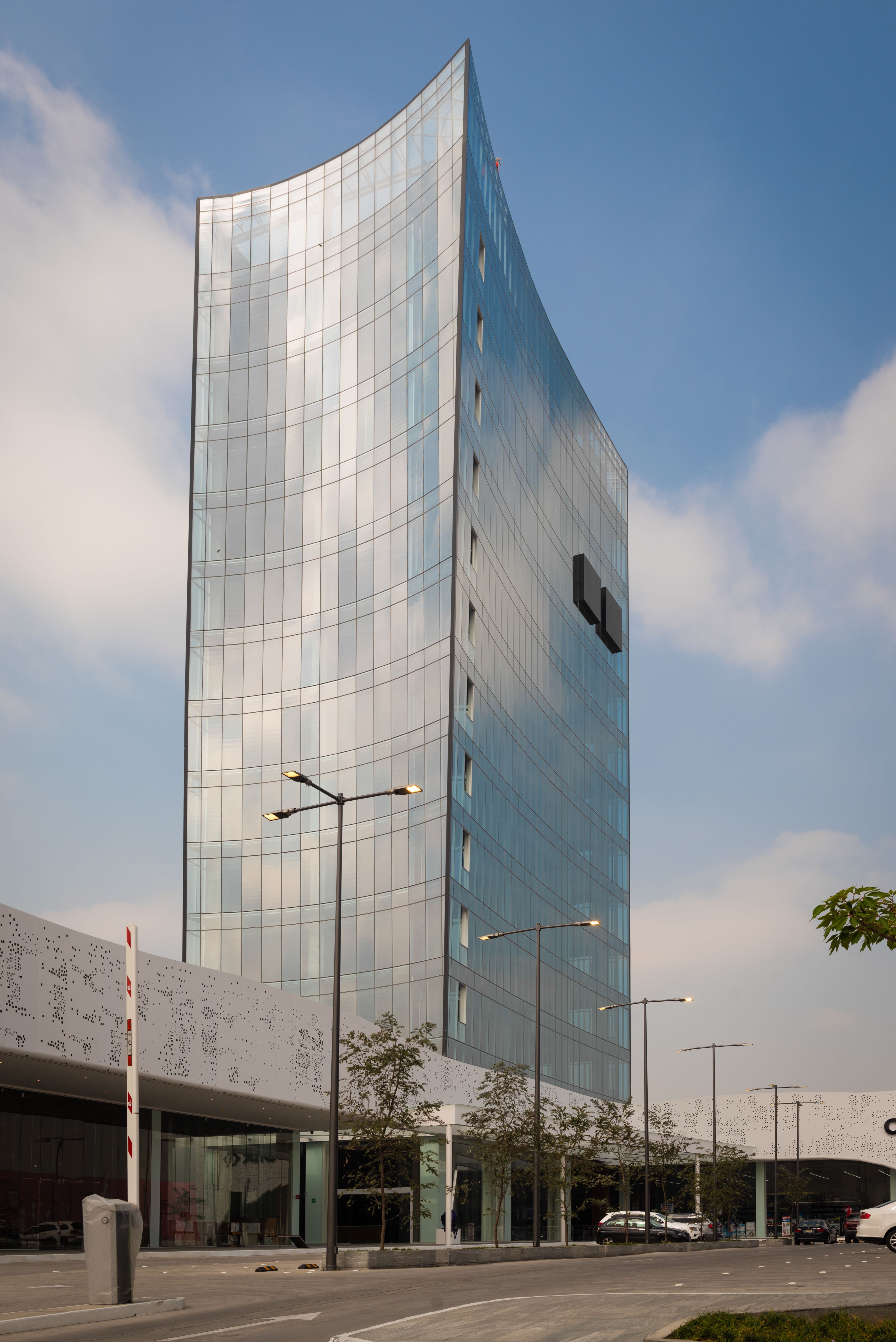 科姆普莱·塔-11