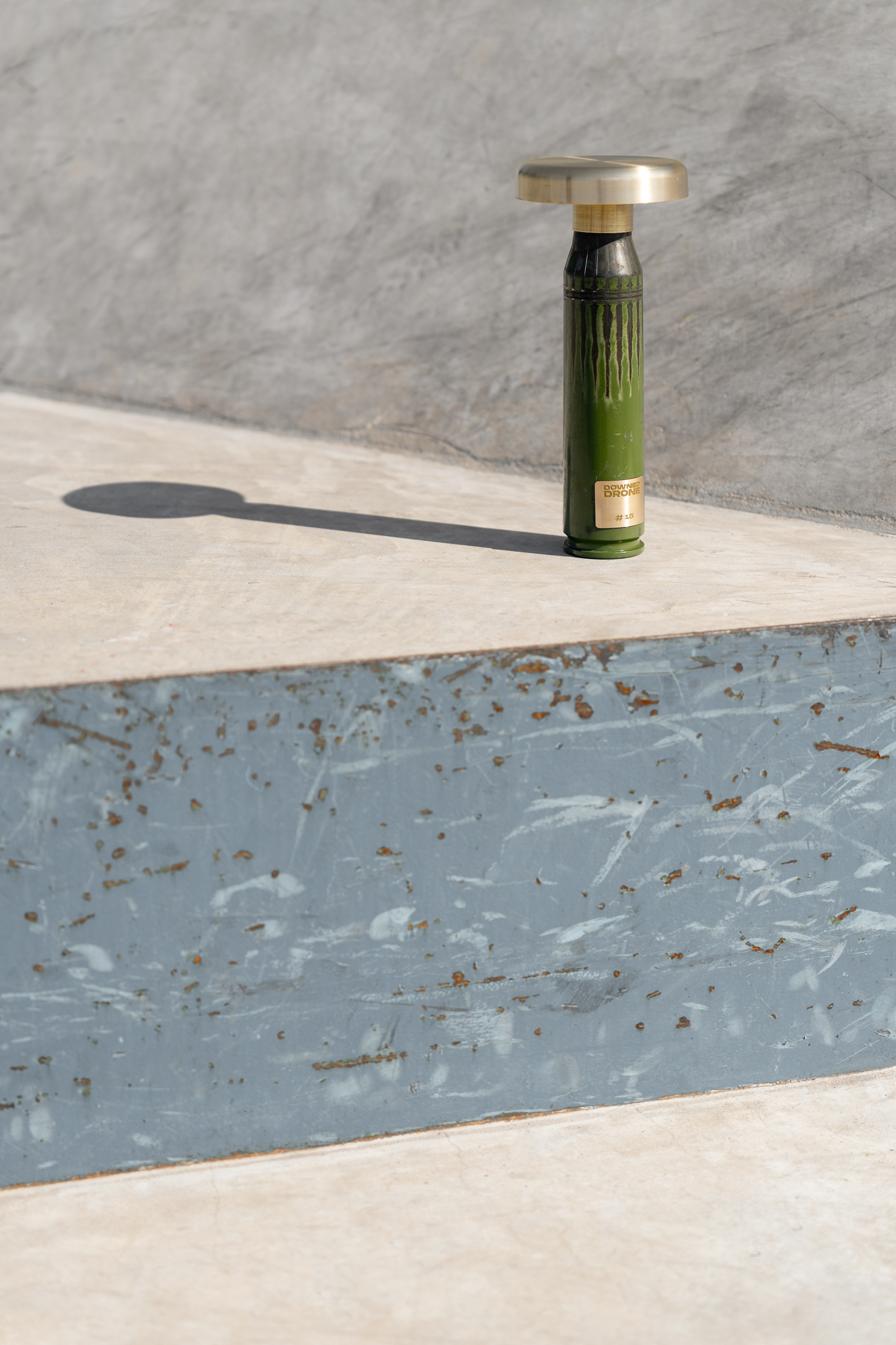 Downed Drone便携式灯具设计项目-22