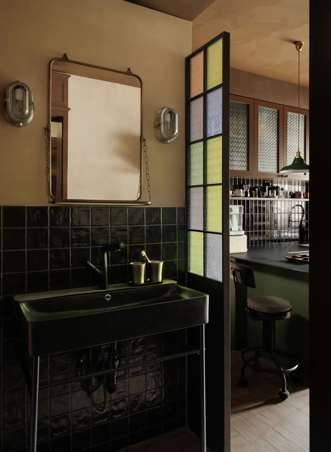 SAS边角边|故宫旁“老破小”变身复古两居-140