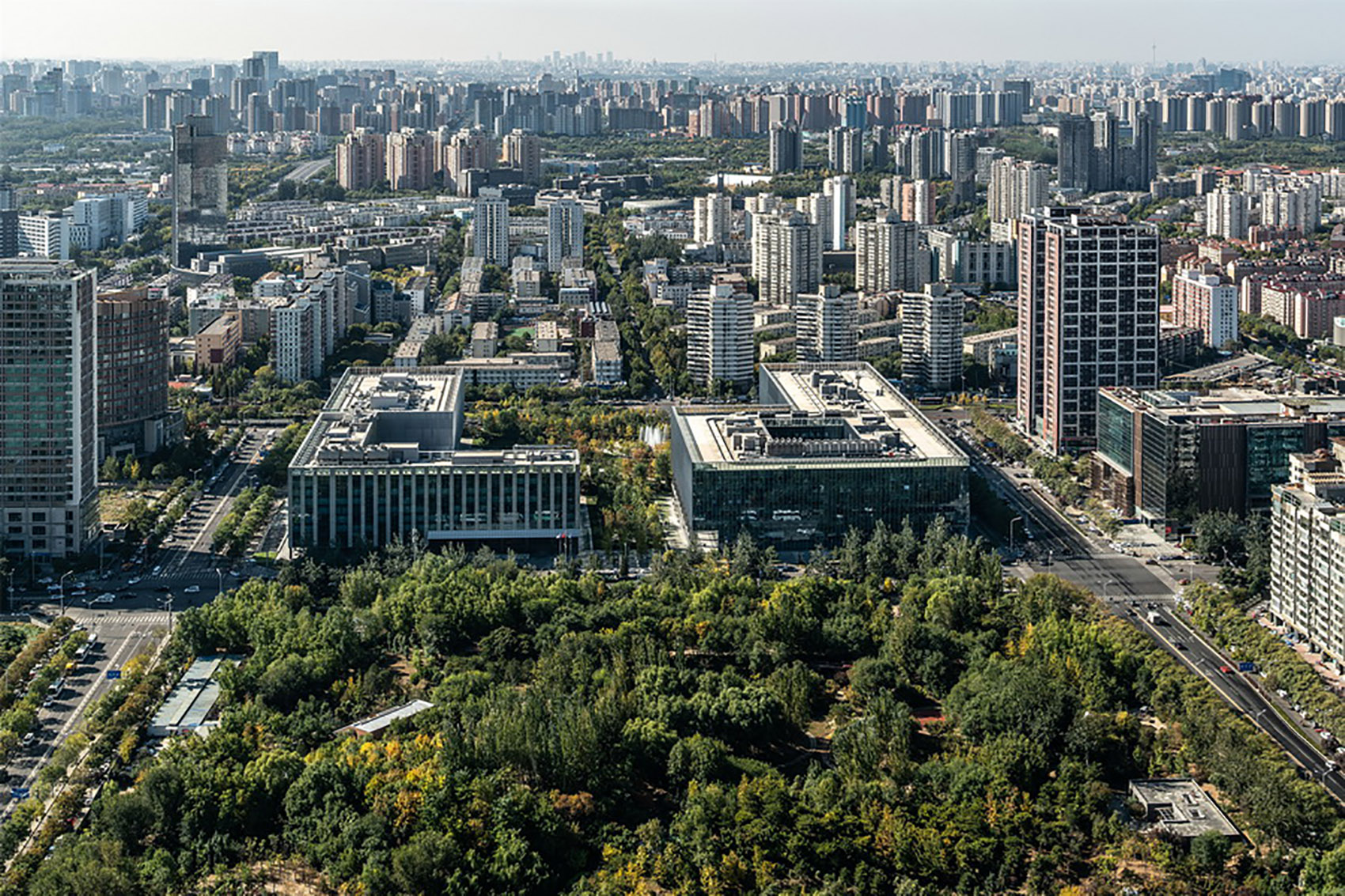 合院中的绿林·利星行中心（北京）景观设计丨中国北京-9