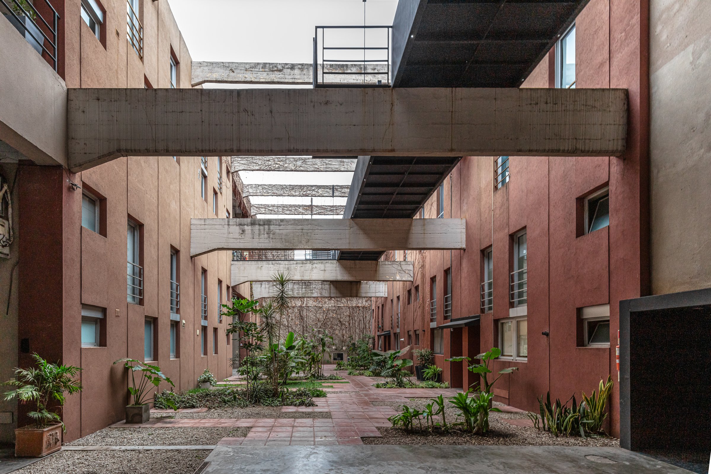 卡斯泰利公寓丨阿根廷布宜诺斯艾利斯丨Grizzo Arquitectos-35