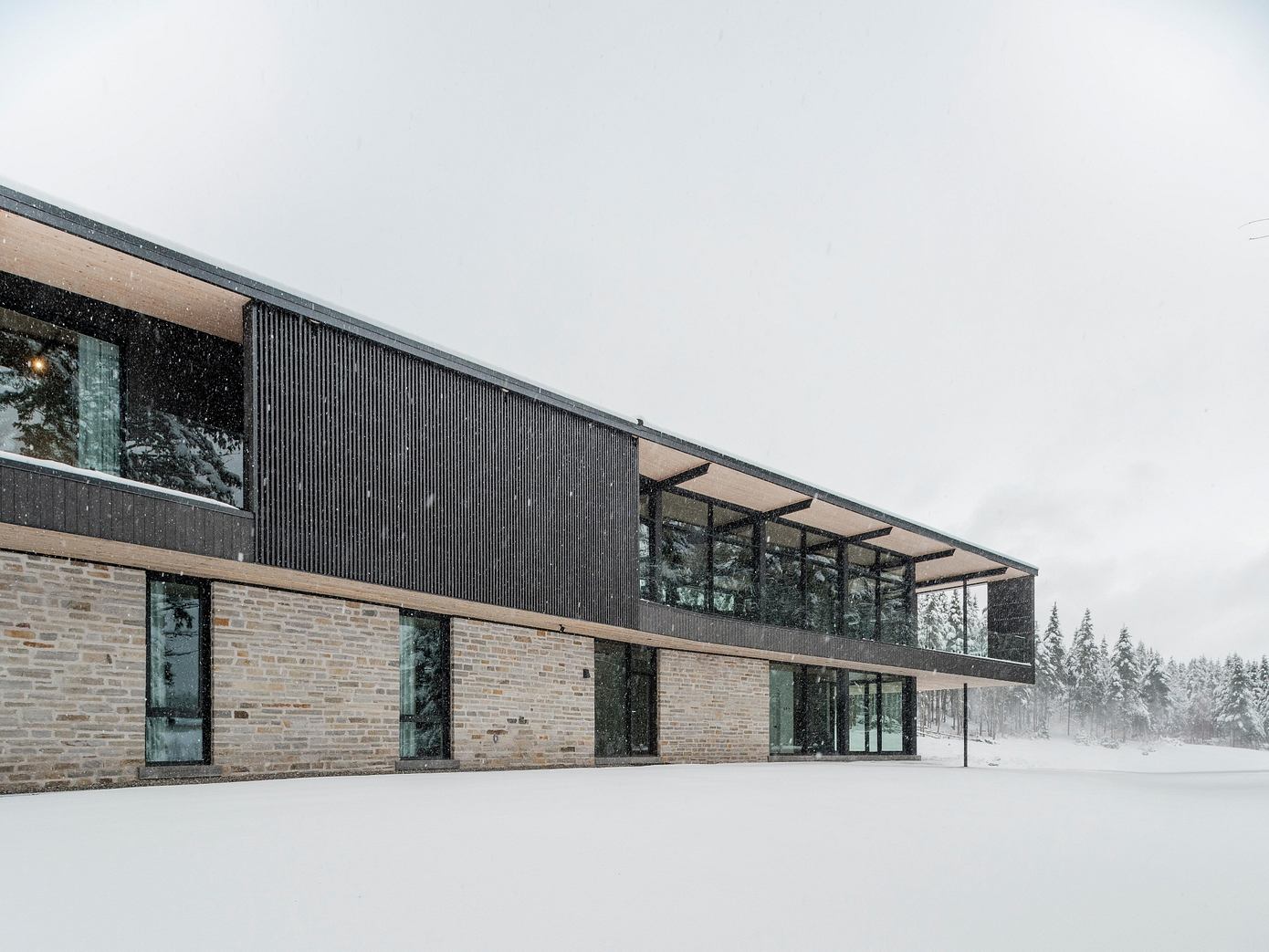 圣达米安公寓（注：Résidence常见释义为公寓，住宅 ，Saint Damien为特定名称，音译成圣达米安  ） 丨加拿大魁北克丨Anne Carrier Architecture-8