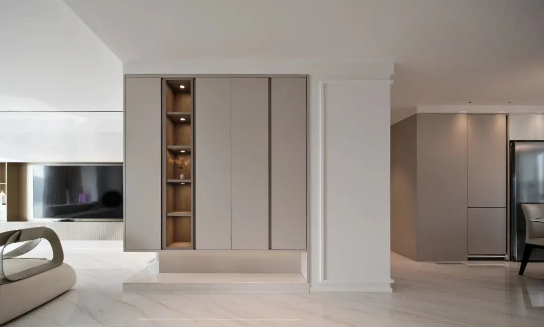 敔山湖畔春暖花开 · 苏鸣设计师的185㎡白色浪漫主义私宅丨尺度设计-36