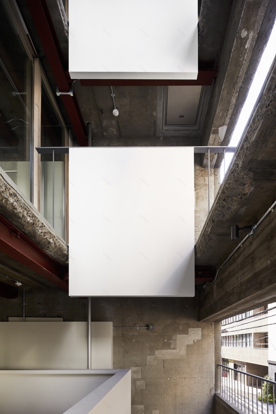 SAISEI Office Building in Kandanishikicho / Saisei Kenchiku Laboratory-27