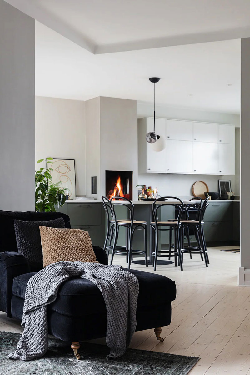 瑞典南部老房子明亮现代的内部-4
