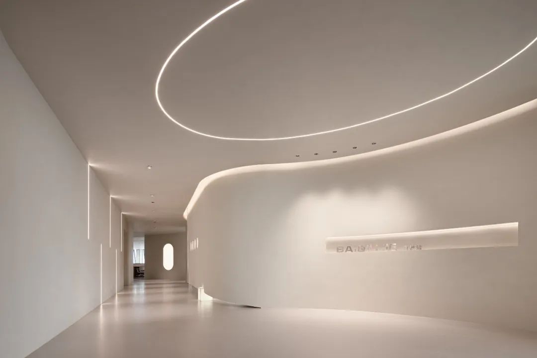 BAIQIUJIE 服装艺术空间丨中国杭州丨杭州时上建筑空间设计事务所-11