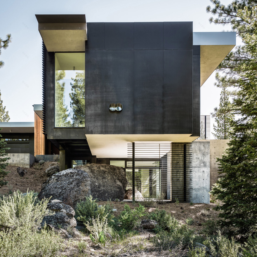 Creek House by Faulkner Architects preserves boulders on steep site-0