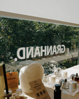 格兰汉德·首尔25（这里假设GRANHAND是一个特定品牌名，音译为格兰汉德 ）