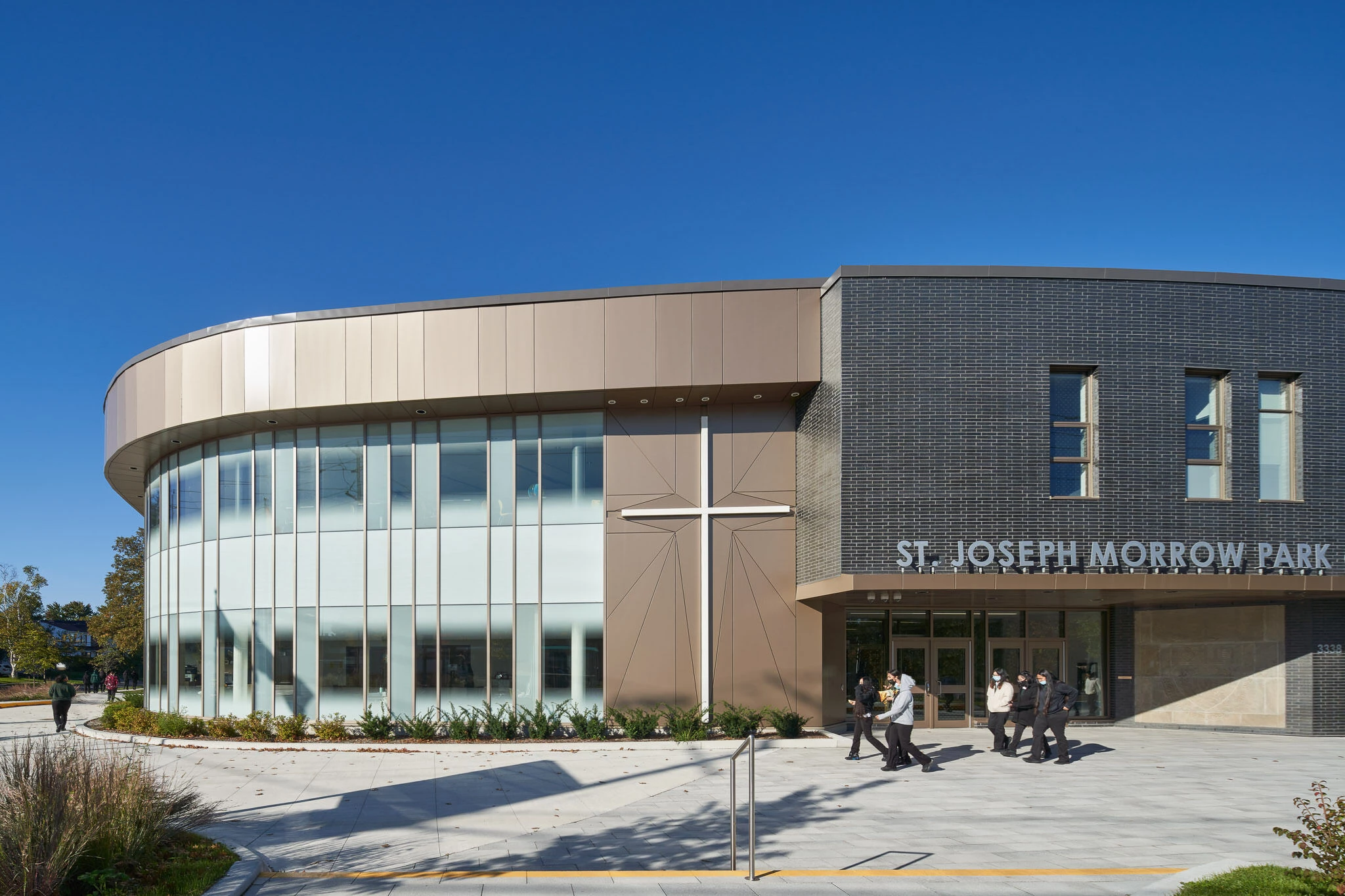 St· Joseph's Morrow Park 天主教中学丨加拿大多伦多丨ZAS | Architects + Interiors-12