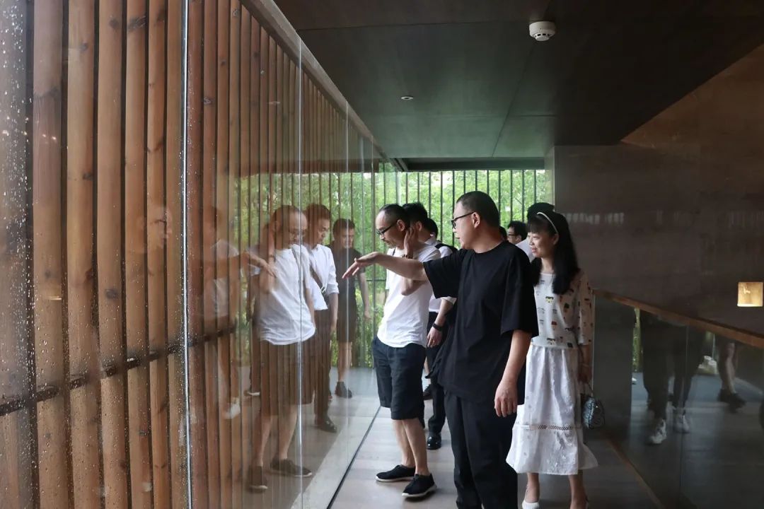 吕永中探讨设计哲学,分享“半木”家具品牌-33