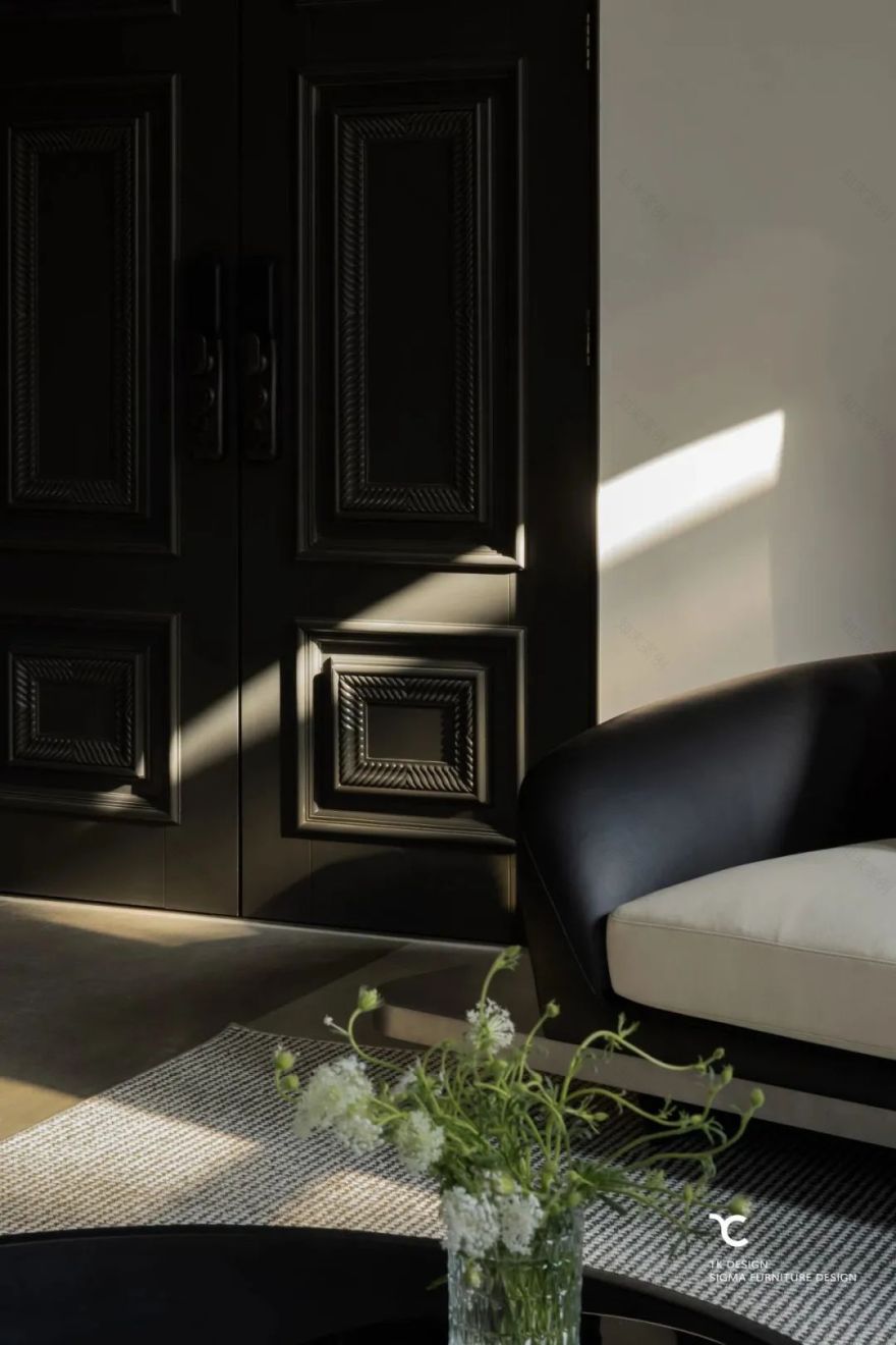 黑白灰的现代轻奢 · 龙悦湾别墅设计丨TK 设计&之和家居-29