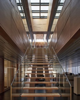 灵活可塑的矿业工厂办公室设计丨智利丨SML Arquitectos