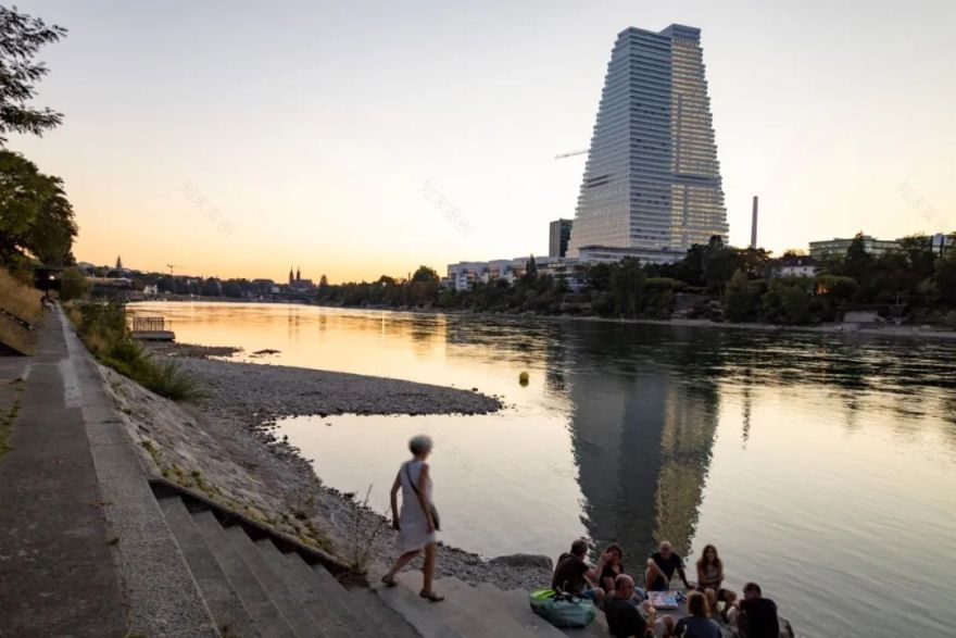 瑞士罗氏二号大厦丨赫尔佐格&德梅隆-19