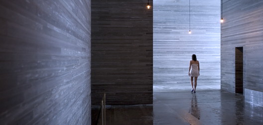 Peter Zumthor的Vals温泉浴场-37