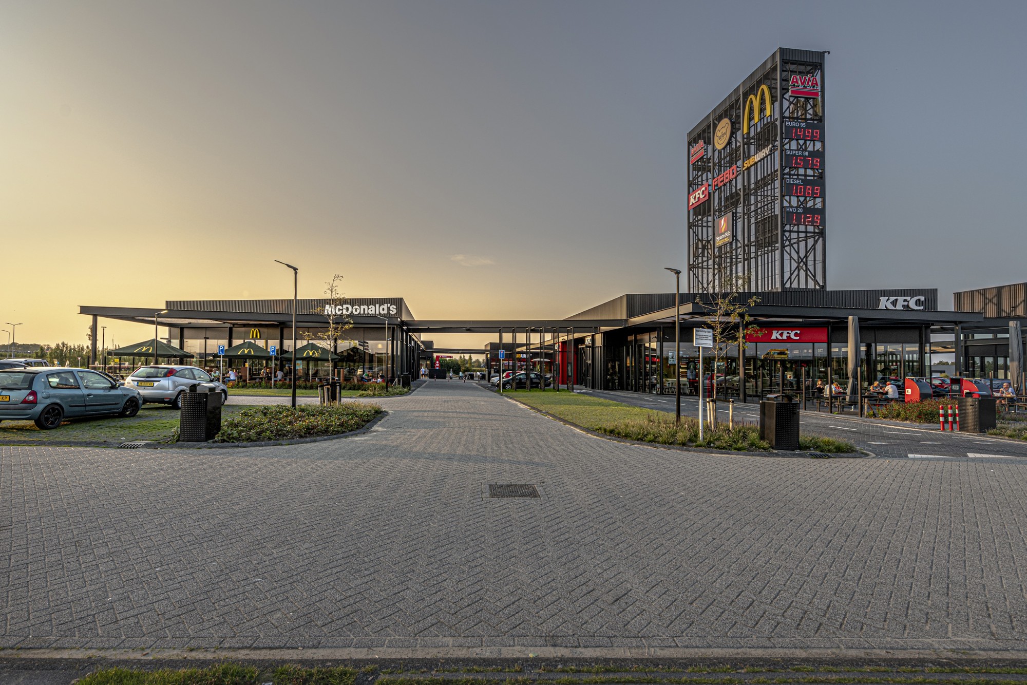 Multi Traffic Point Hoorn / WRK Architecten-16