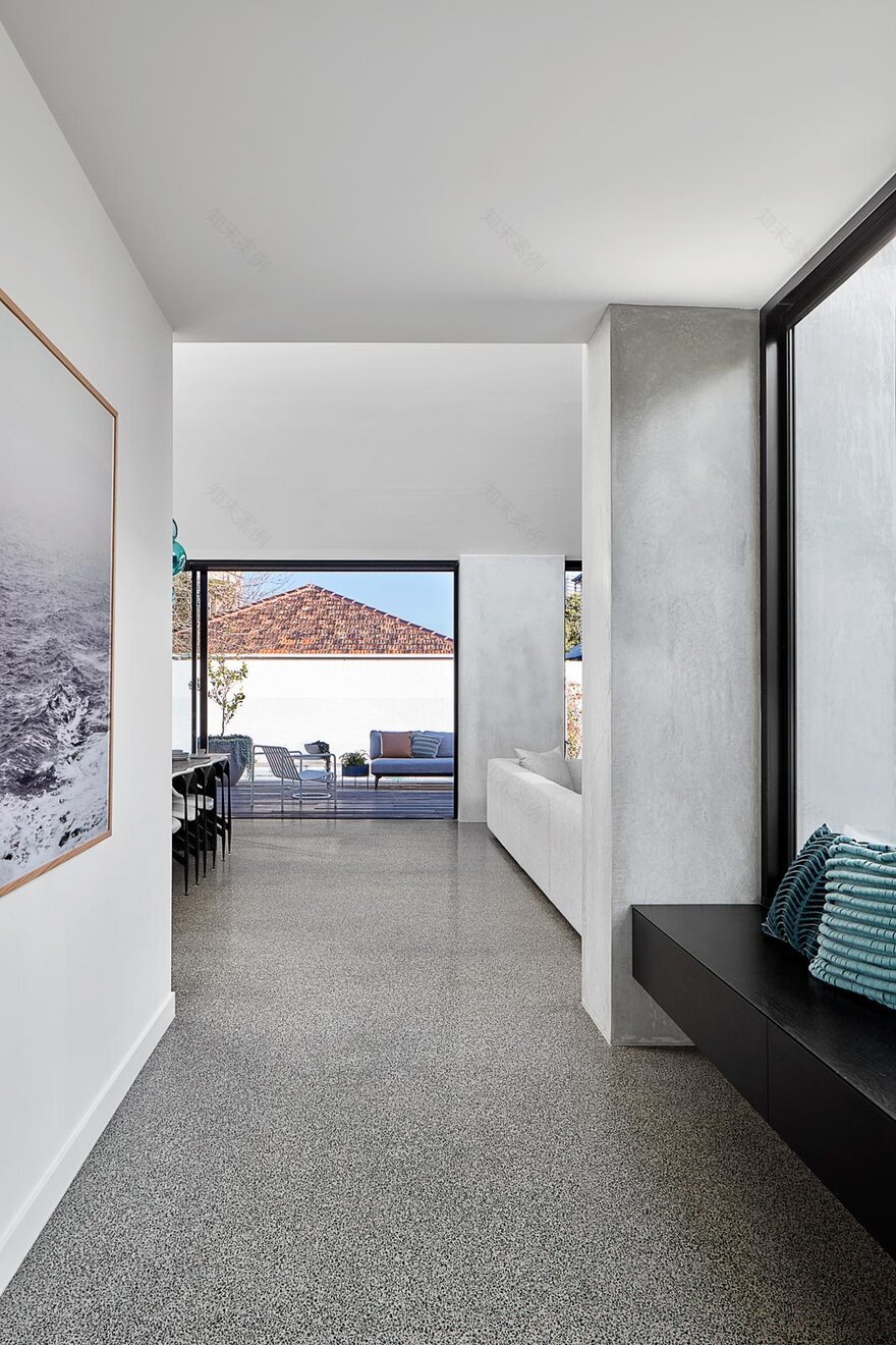 An Innovative Renovation and Extension of a Beautiful Federation Home-18