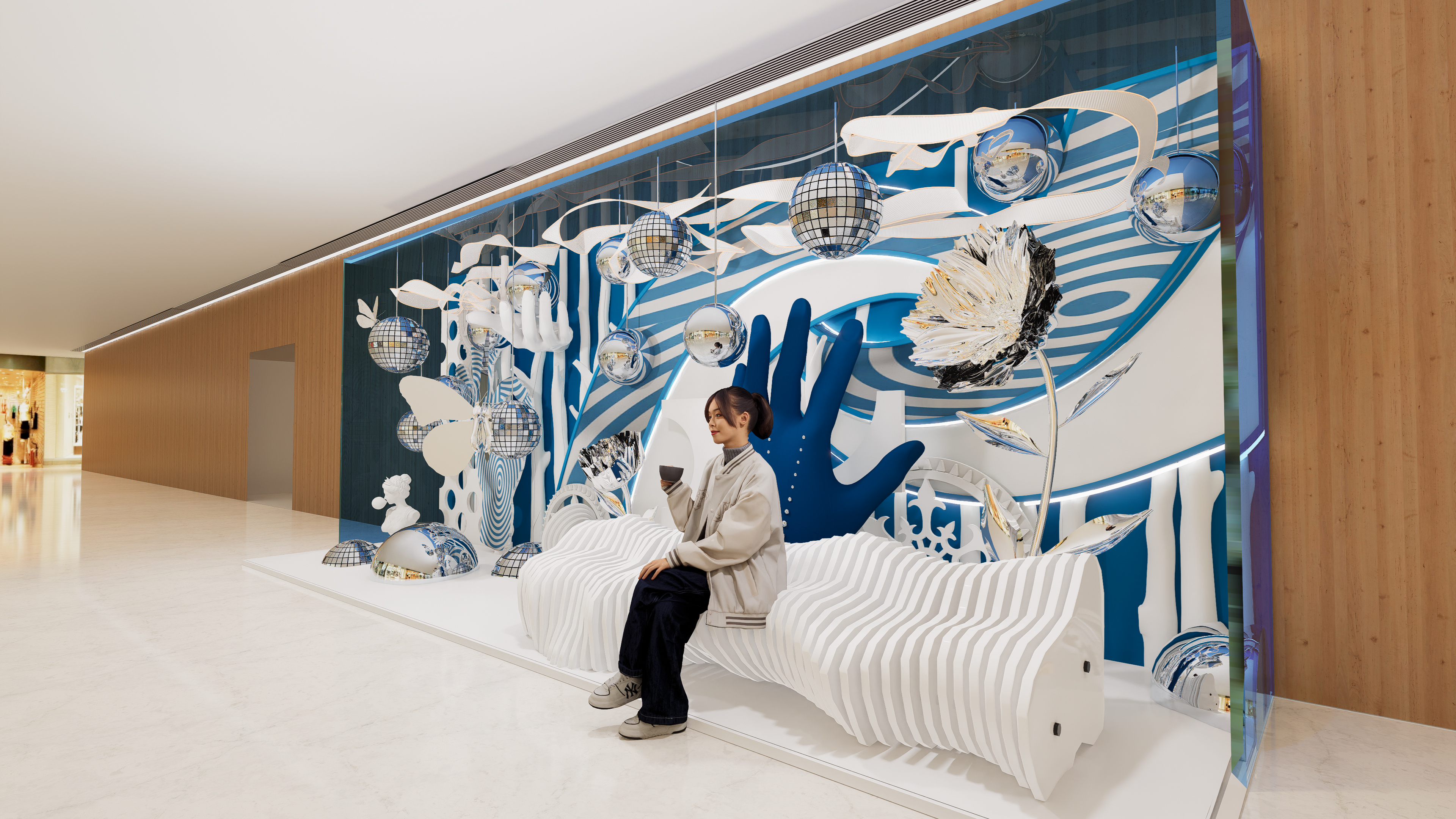 商场过道空间装饰-15