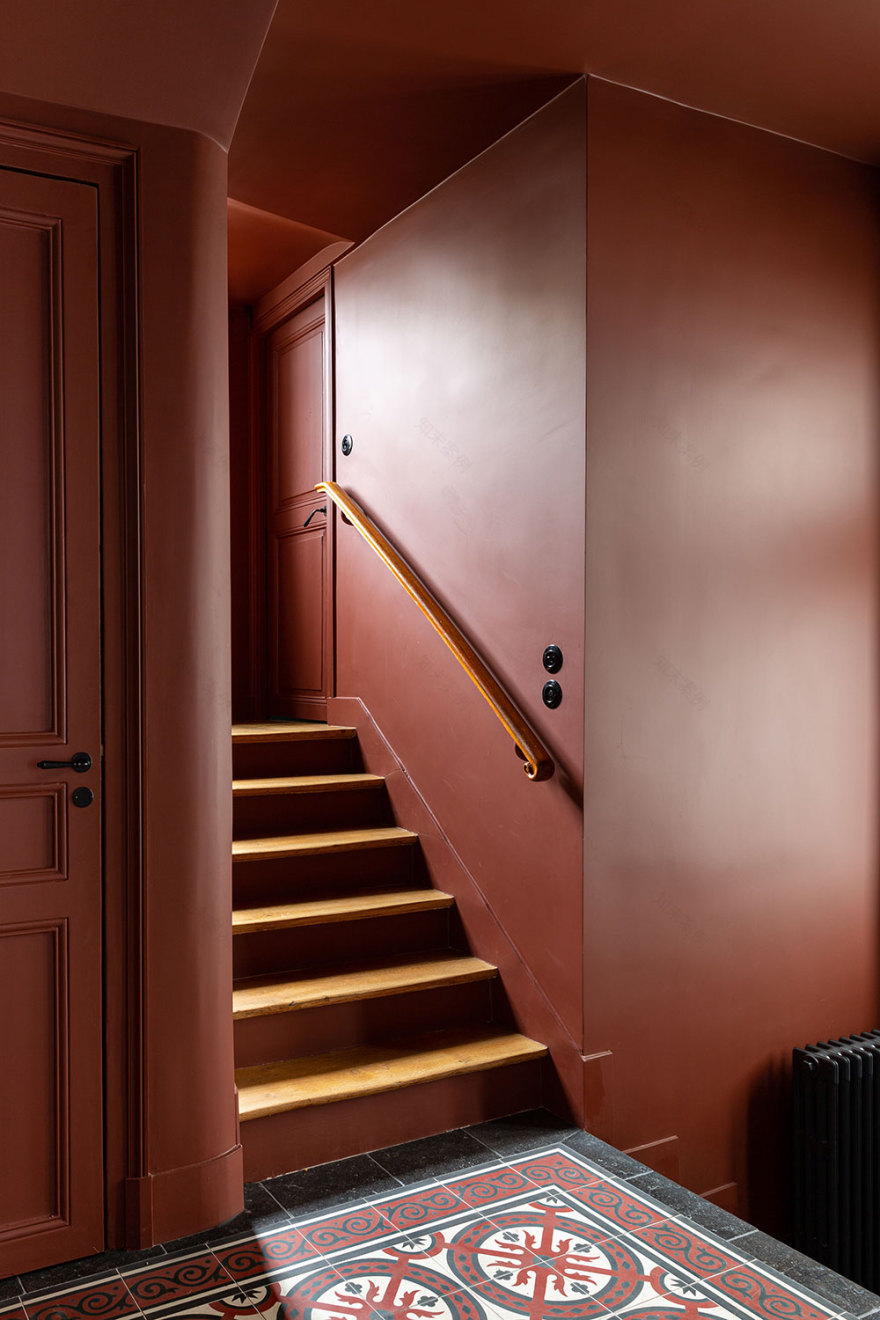 巴黎活力四溢的家庭公寓设计-10