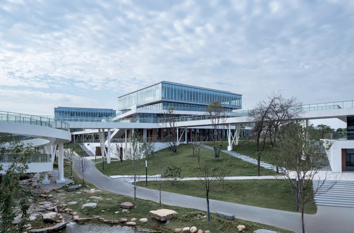 电子科技大学长三角研究院教学区丨中国衢州丨TJAD建筑设计四院-17