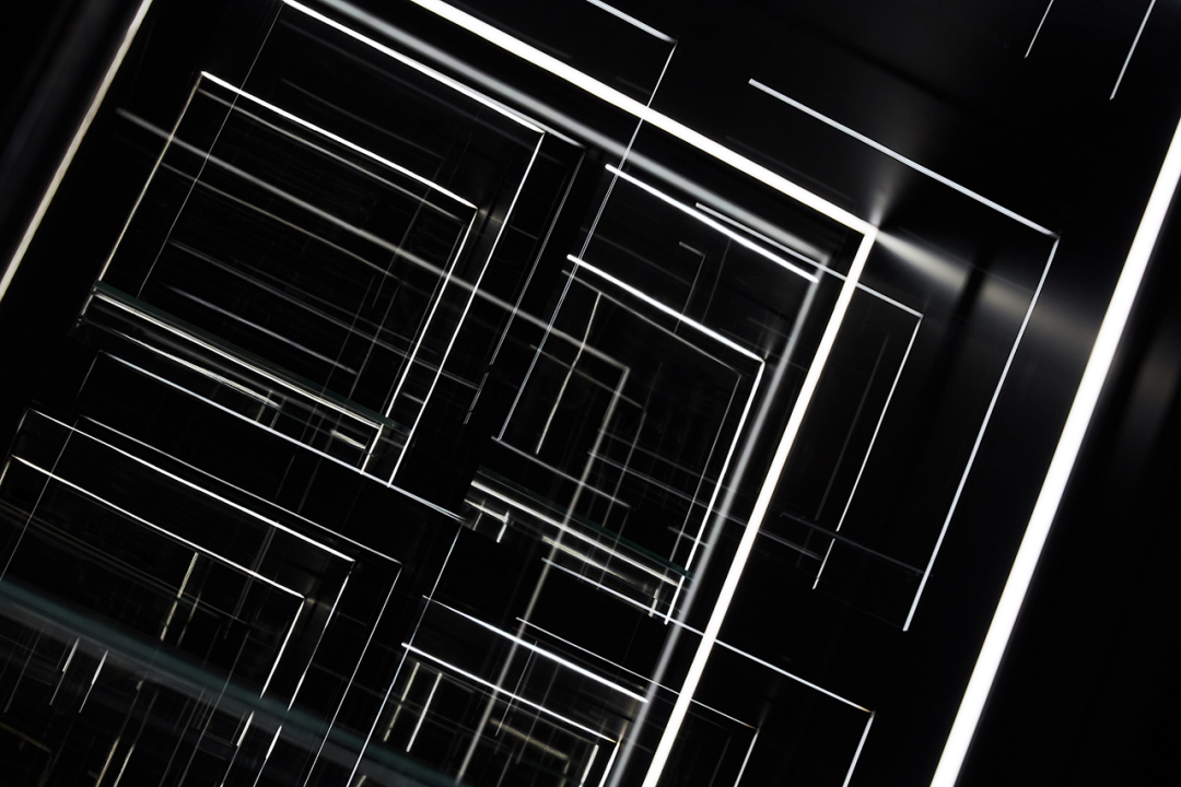 暗黑系餐厅，就是如此酷炫高级！——南京龍·铁板烧餐厅 | 壹舍方磊新作-1