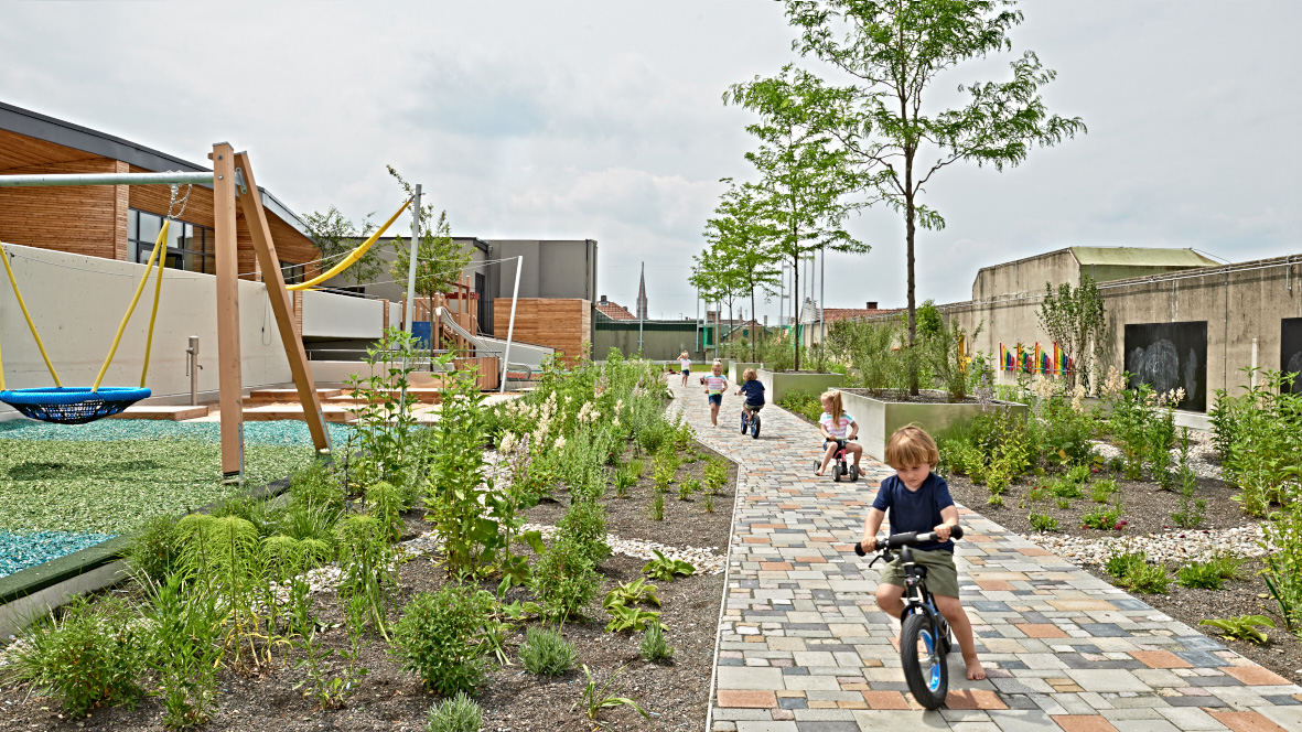 德国最高日托中心 · 纽伦堡“沃尔克 10”-8