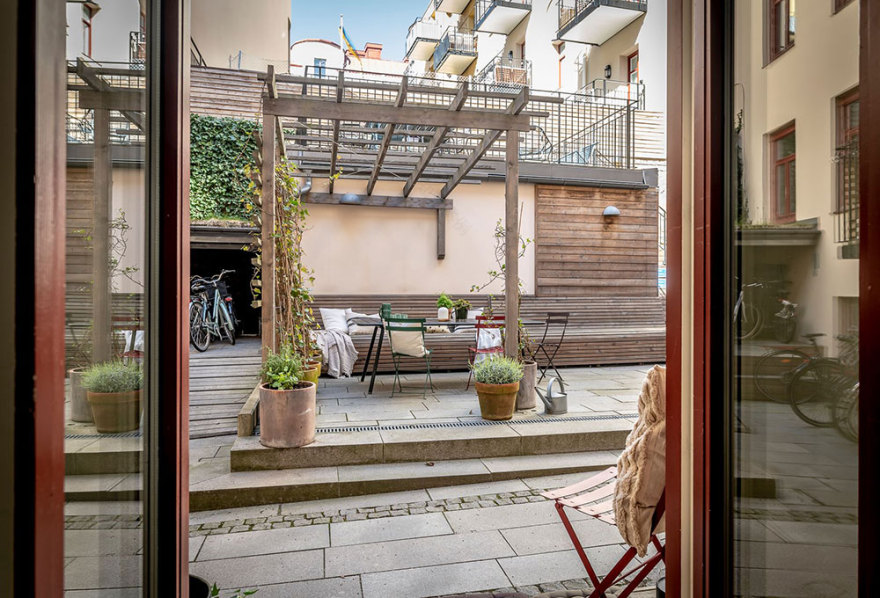 瑞典 84 平米粉色餐厅公寓设计-25