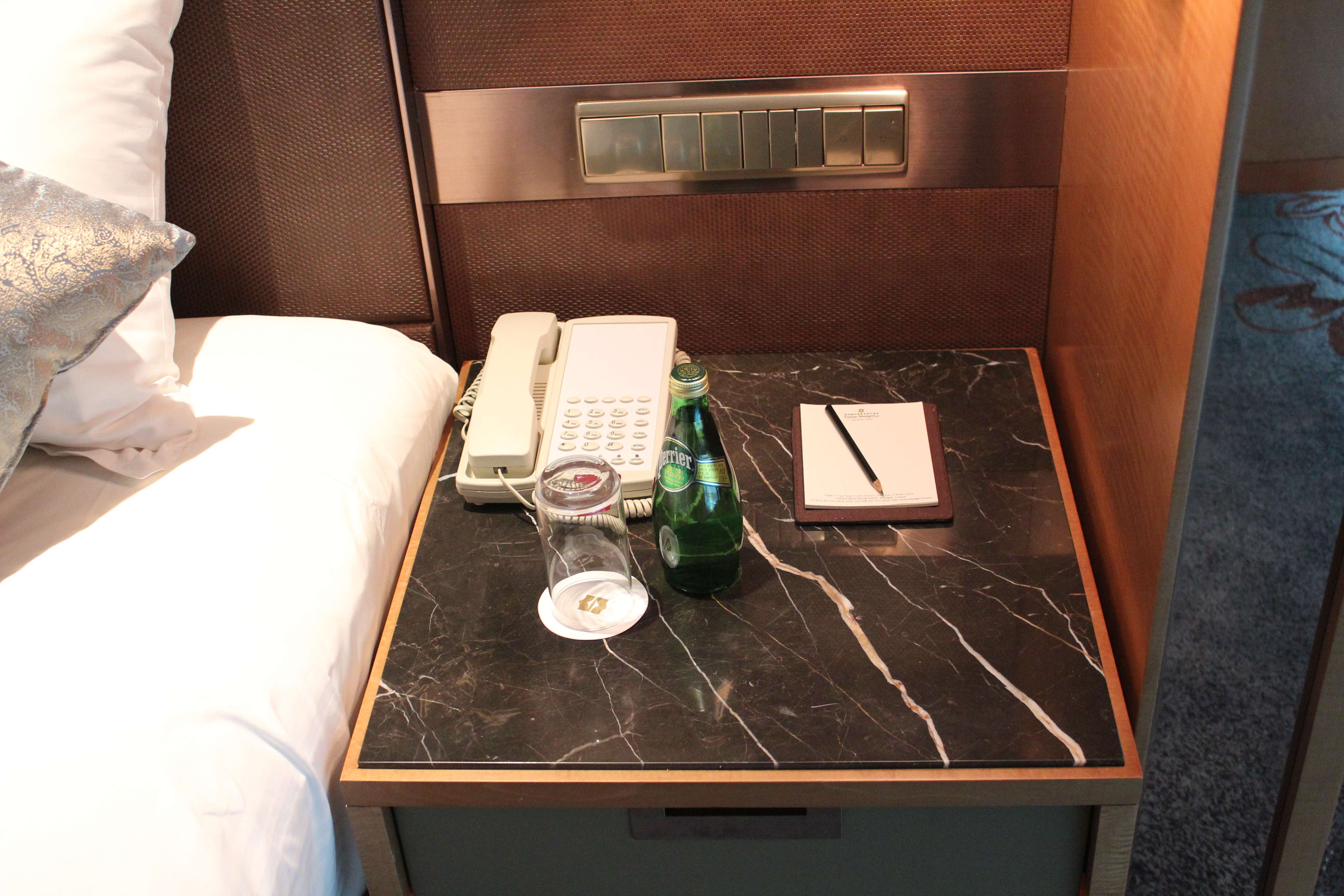 梁志天  伦敦香格里拉样板房-17