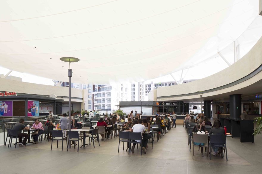 Puerta La Victoria 购物中心设计-19