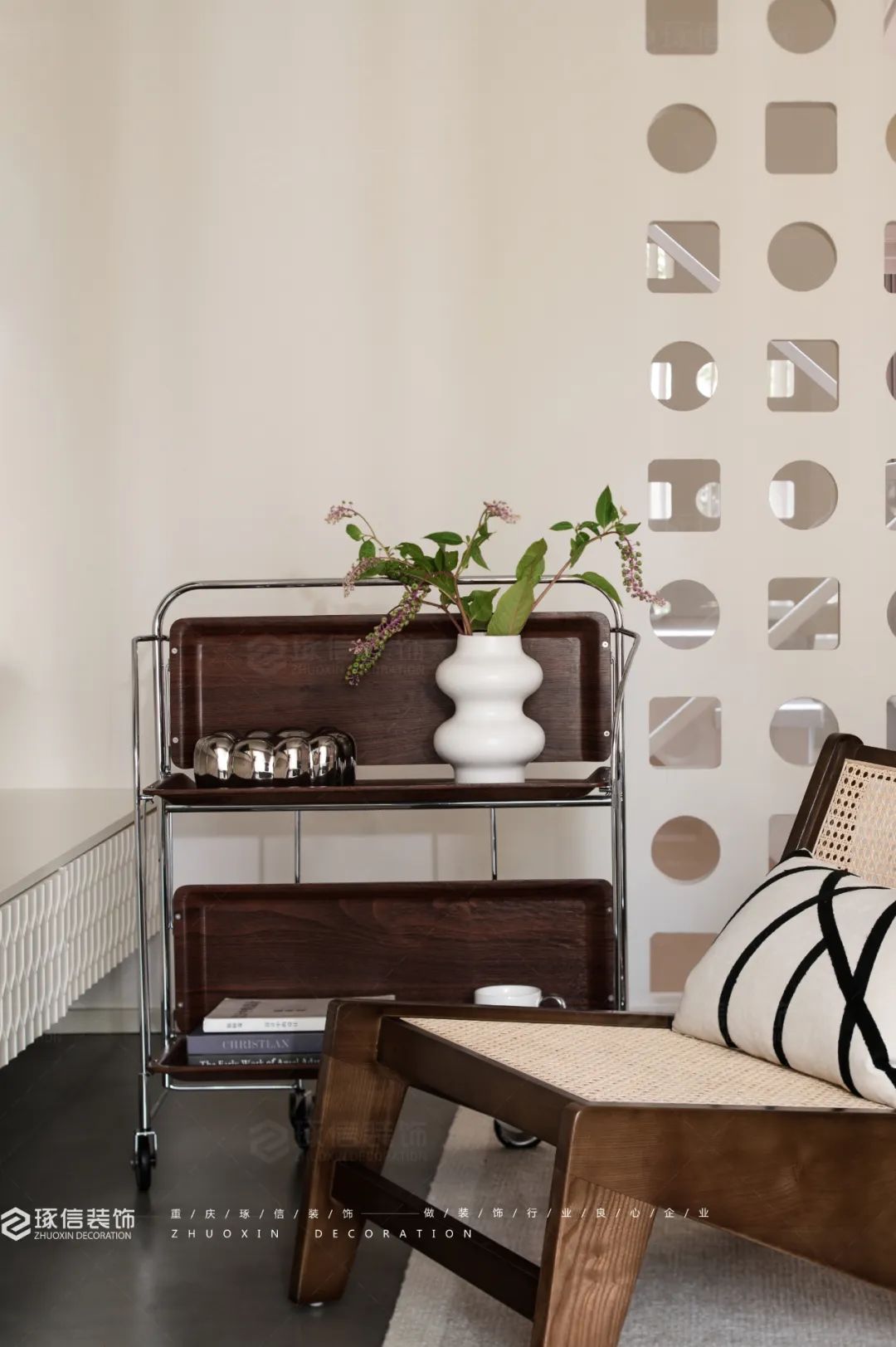 湖山壹号法式混搭别墅设计丨中国重庆丨琢信装饰-16