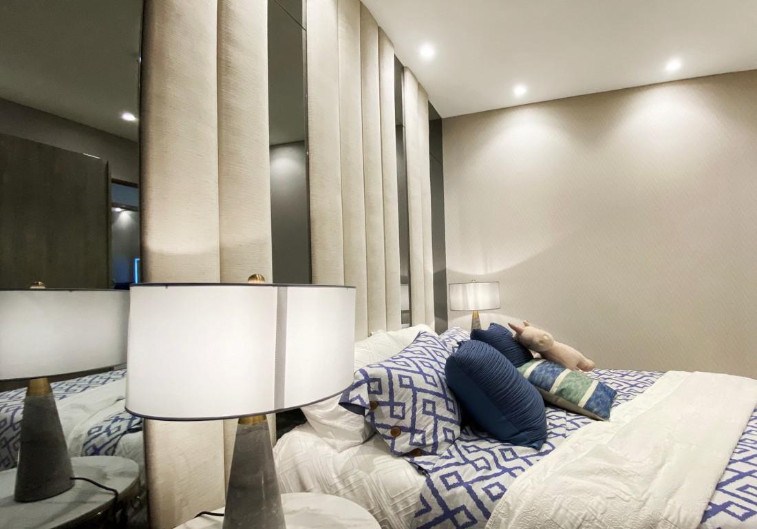 
柬埔寨-首都国金UV-A -7