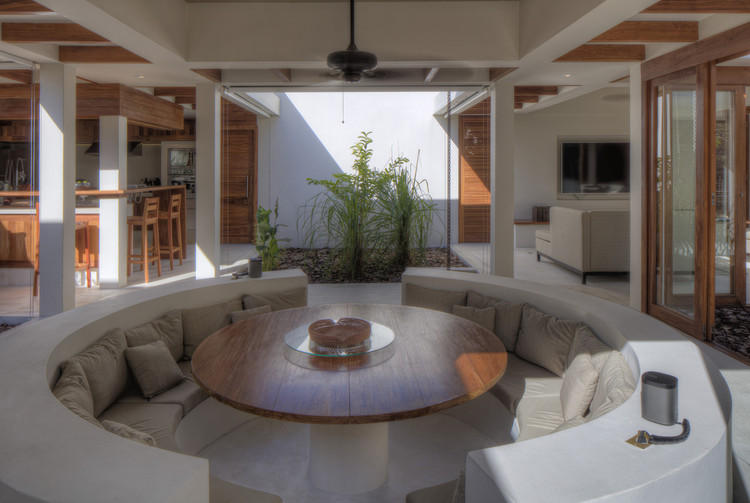 亚马逊绿意中的"Manaus House"-19