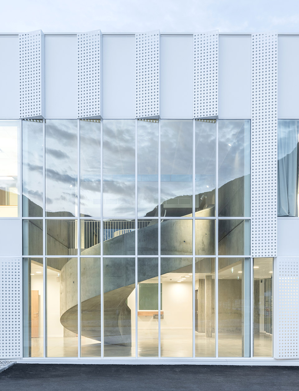 法国Institut LaueLangevin园区新游客中心丨Levitt Bernstein,TKMT Architectes-31