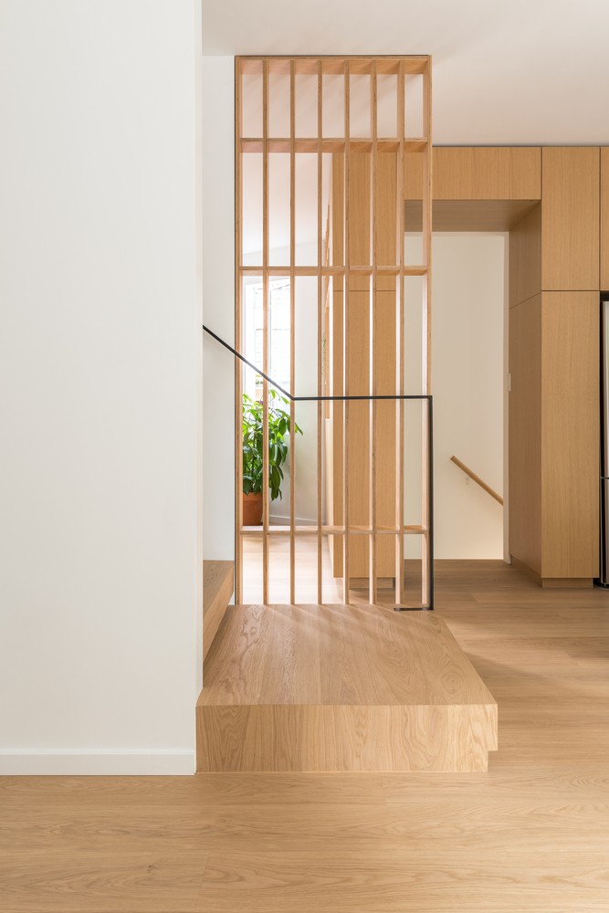 温哥华 Yew House 传统住宅翻新，现代阁楼风格融合复古元素-9