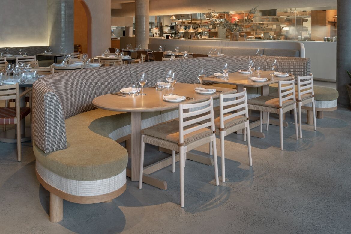 Luchetti Krelle - Hurricane’s Grill & Bar | IndesignLive-12