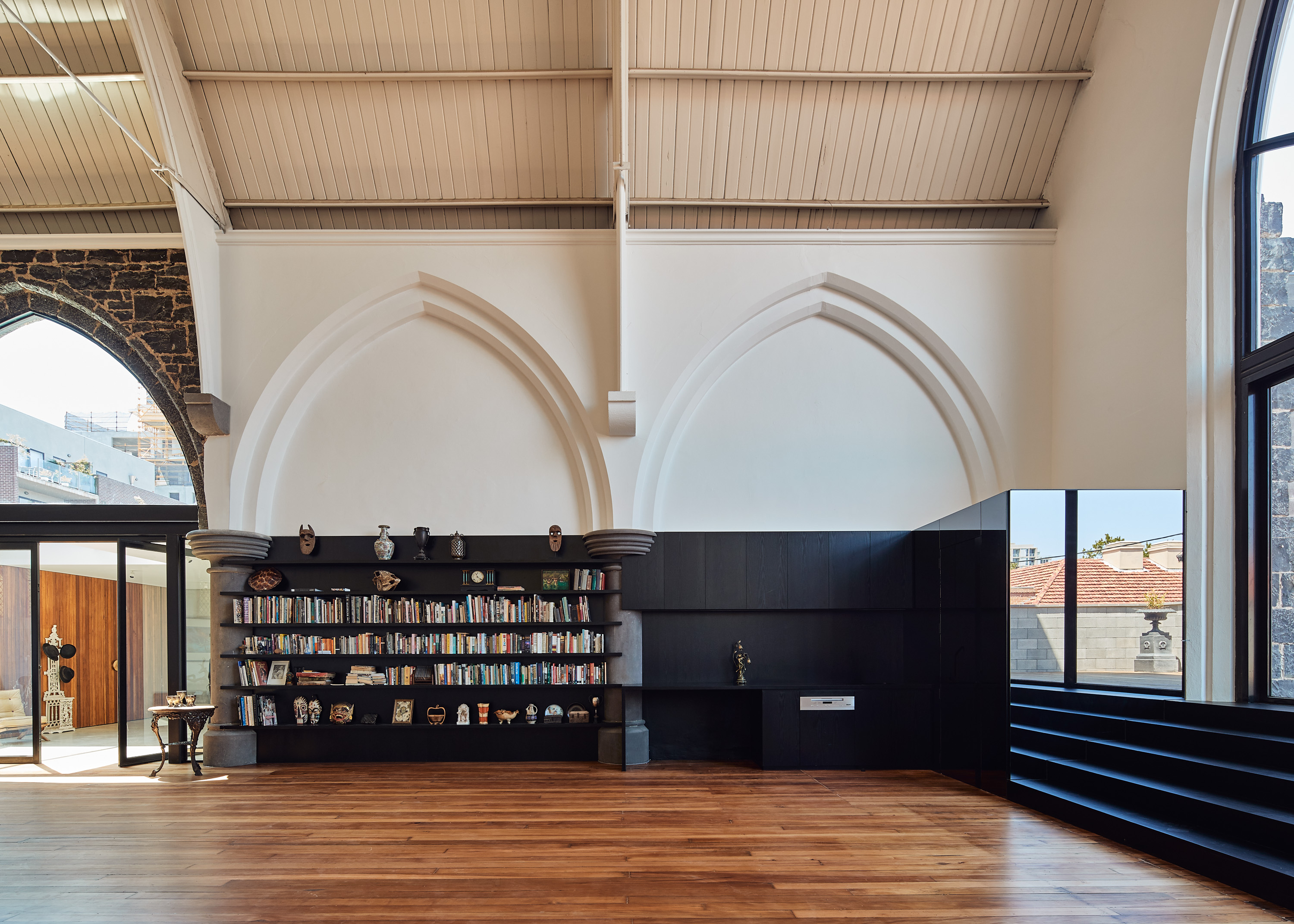 历史教堂的现代改造，打造城市私密天堂-3