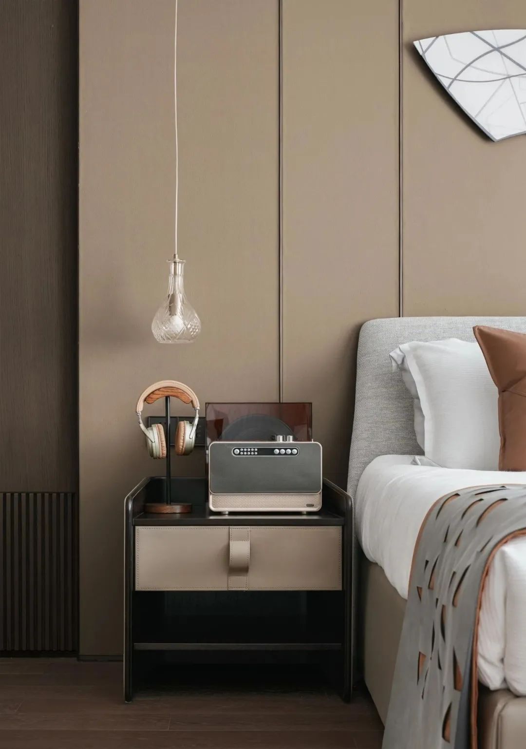 新世界逸璟湾 · 湖景墅式空间,轻奢生活典范丨中国佛山丨H DESIGN（旋木尚艺）-64