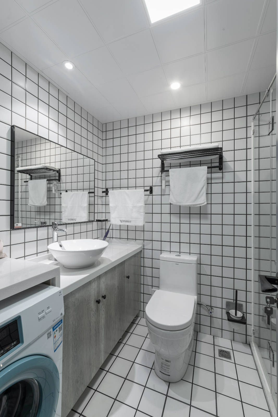 南京王府国际花园 40 平米现代轻奢公寓设计-42