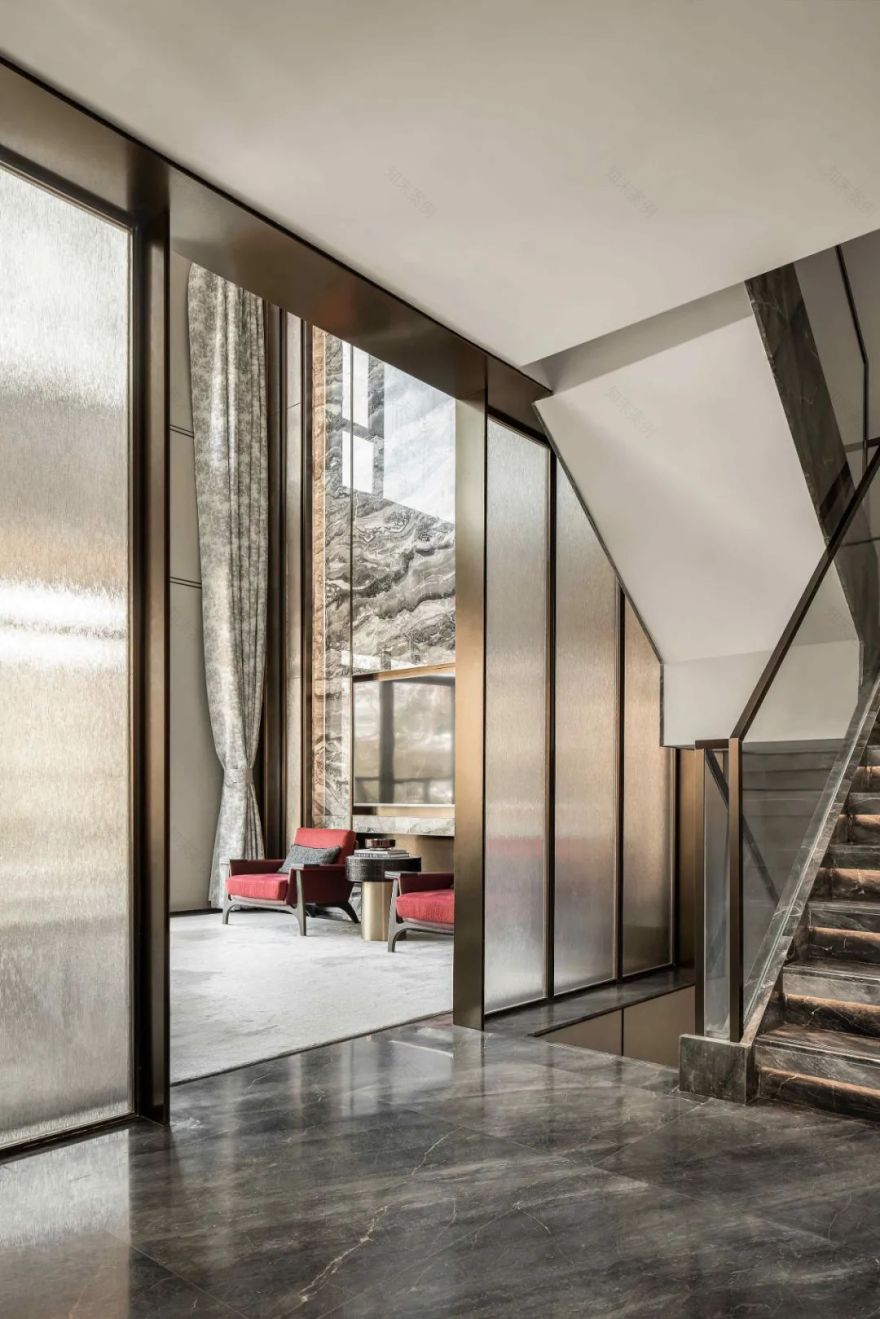 肇庆大宅合院 · 山水城林中的中式雅奢别致居所丨中国肇庆丨矩阵纵横-1