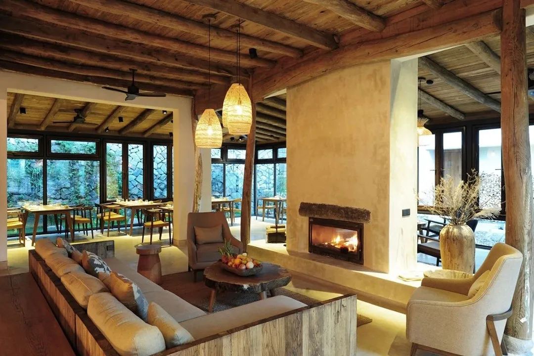 8个经典老建筑改造:老厂房、祖宅、乡村小学、空心村...
-117