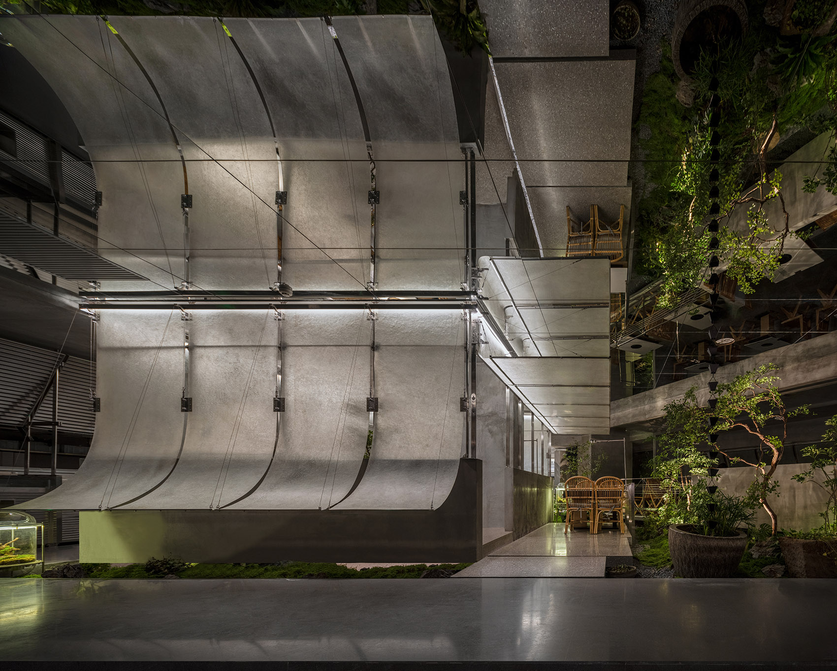 潮很鲜餐厅丨中国武汉丨本样设计-6