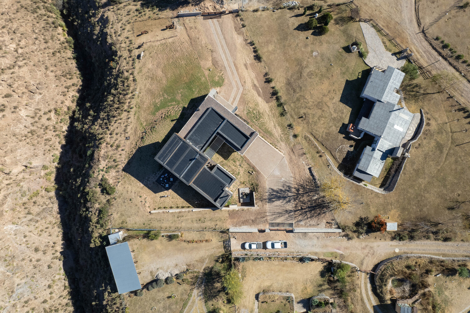 Seba House · 悬浮的木质立方体-1