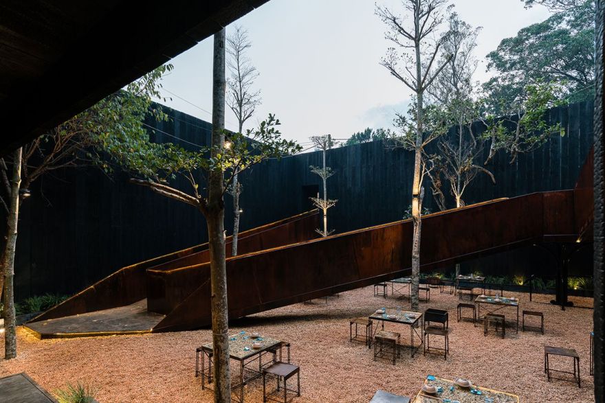 山餐厅 或 雅姆餐厅 或 亚姆餐厅-85