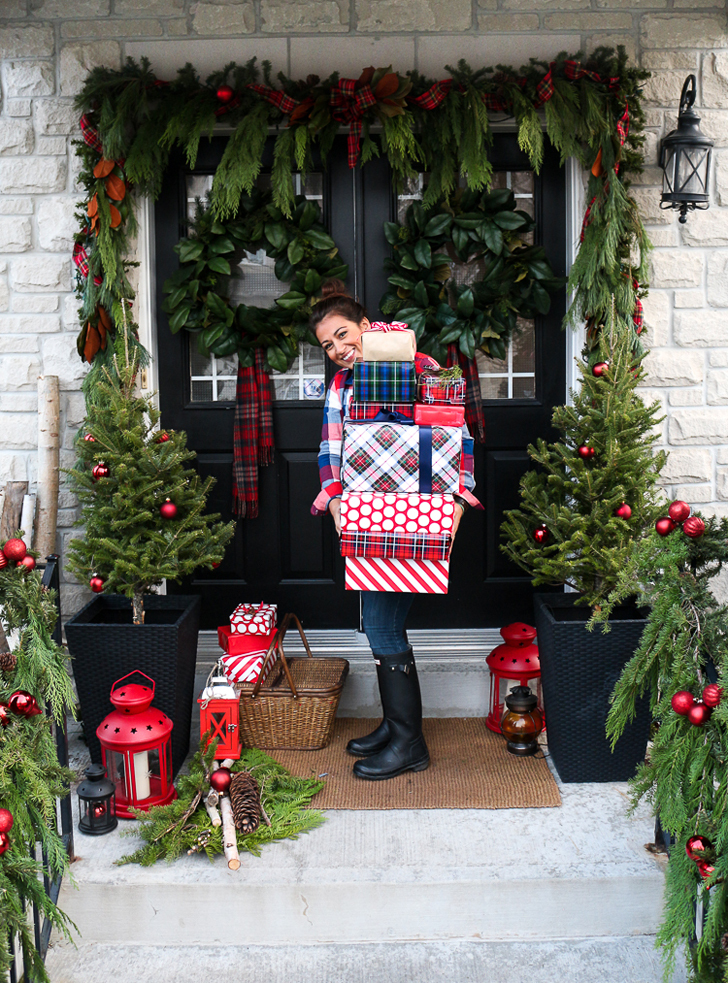 雪白圣诞 | 红色点缀的温馨家居设计-3