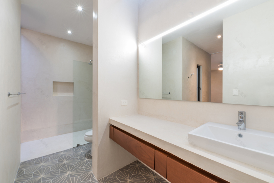 墨西哥 50 年代住宅的现代翻新-54