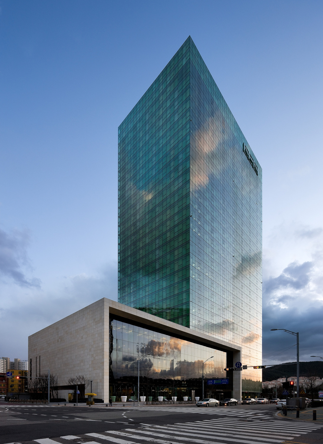 NHN 公司总部创业大厦 -2