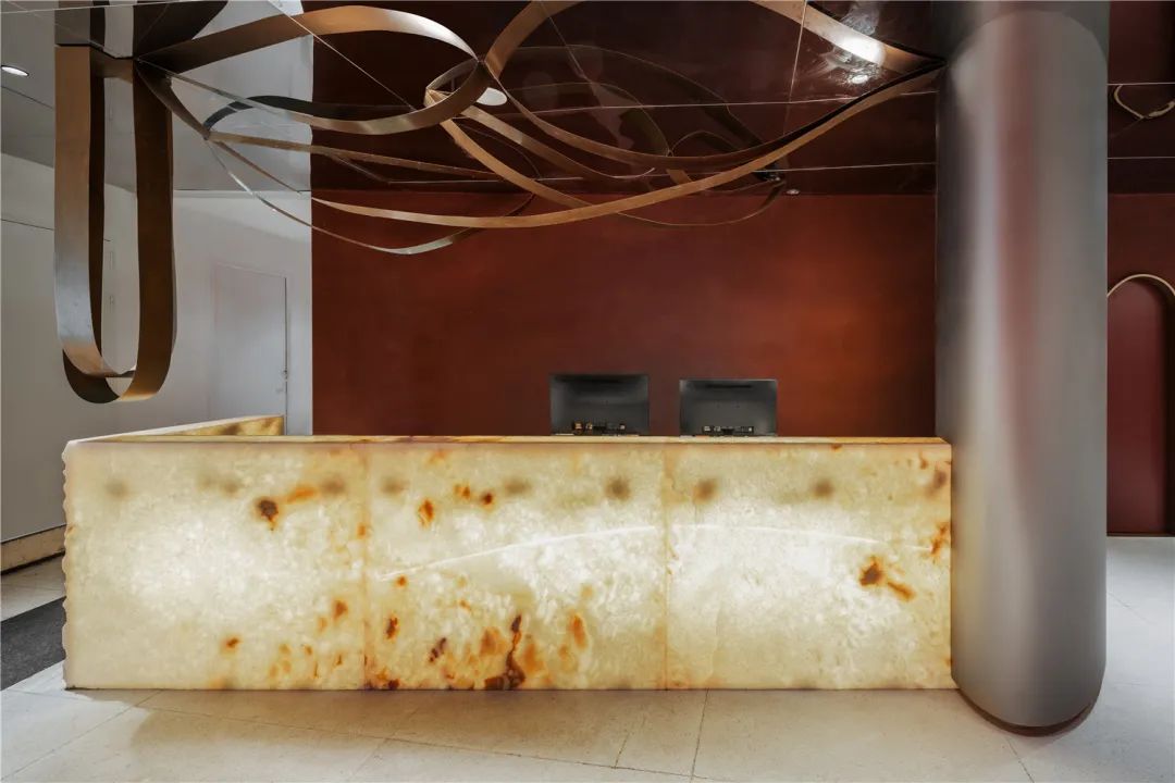 《朱雀打边炉》 | 诗意的火锅餐厅设计，诠释新中式风格-10