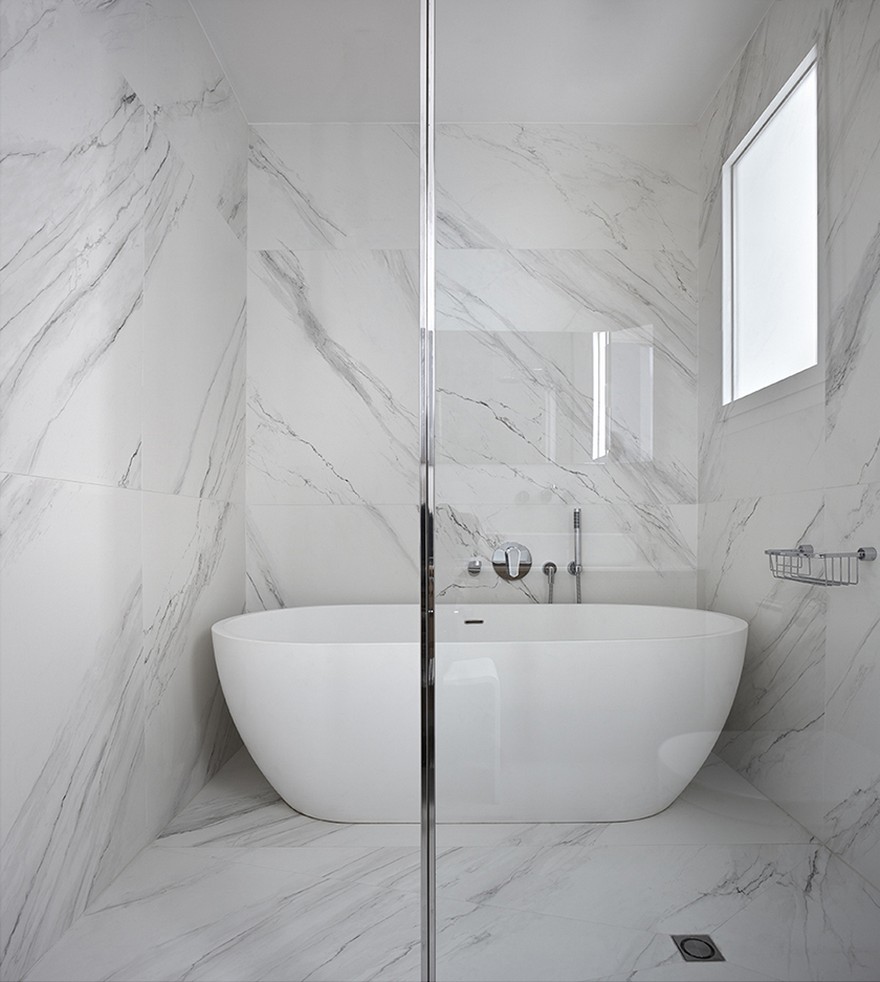 Apartment Remodeling and Renovation in the Eixample, Valencia-20