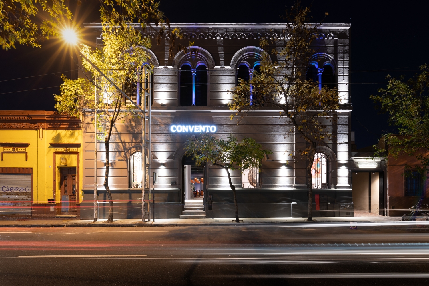 阿根廷百年修道院改造的购物中心-71