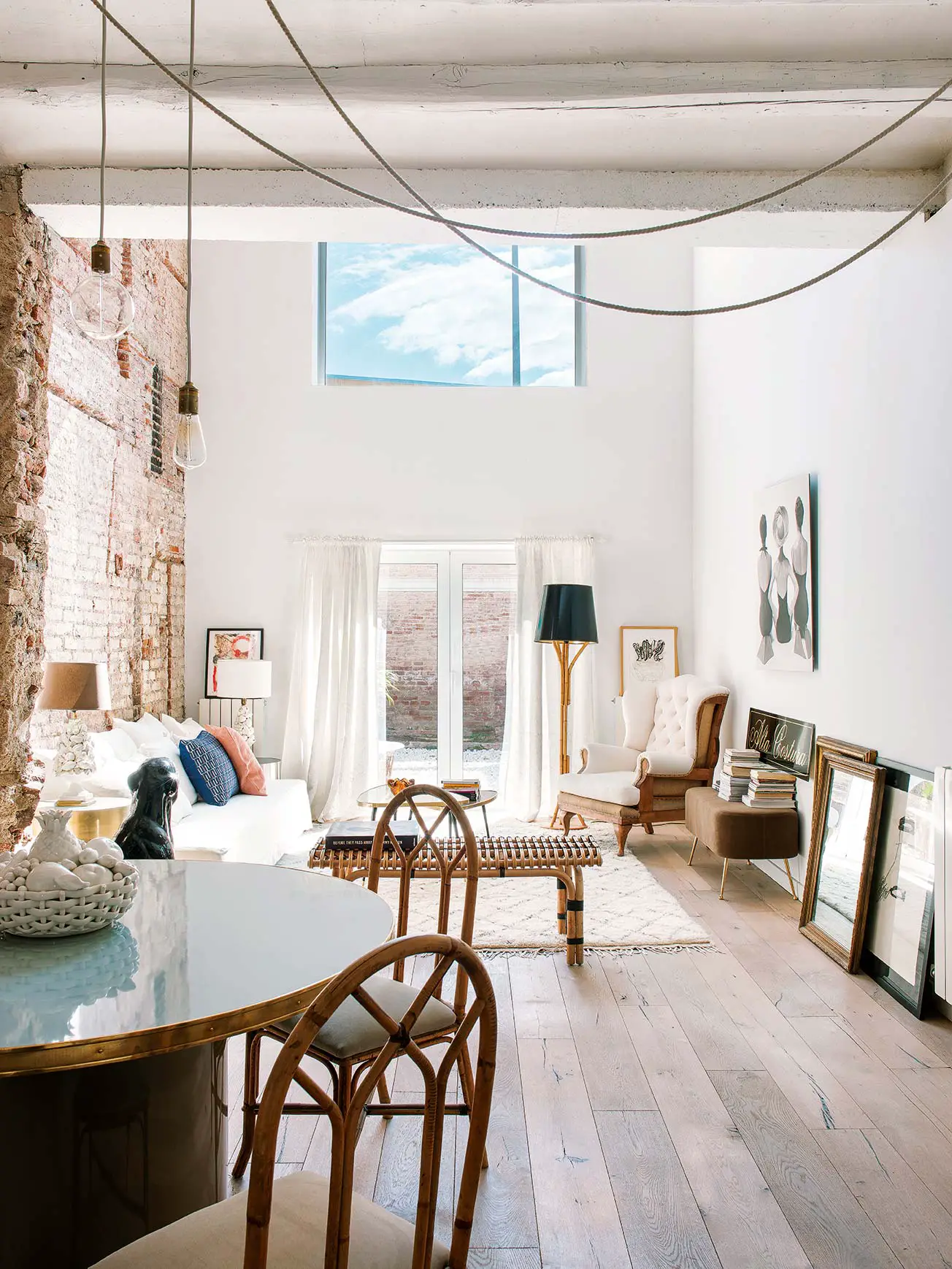 巴塞罗那工业风格 loft 翻新设计-2