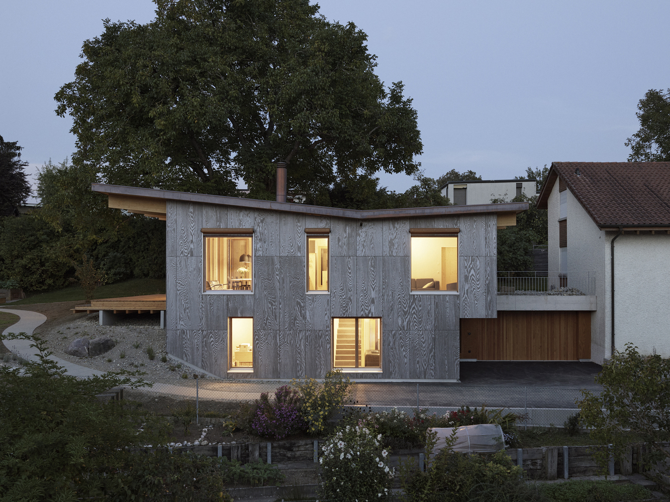 瑞士绿色坡地住宅丨Clou Architekten-23